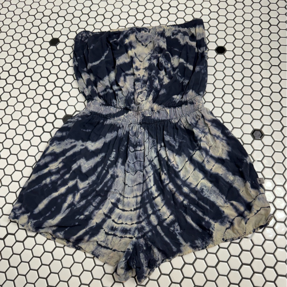 NYTT strapless romper size XS